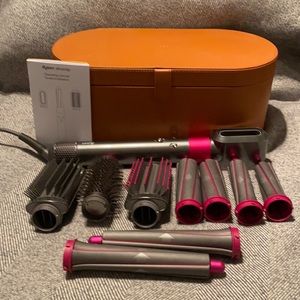 Dyson Airwrap with all attachments and added long hair barrels